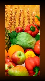 Fruits et l�gumes et champ de bl�.